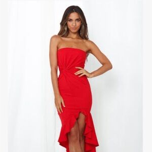 Elegant Red Strapless Dress
